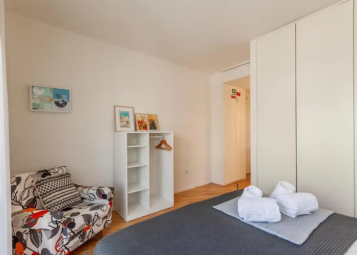 Bflat Townhouse Apartmán *