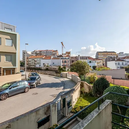 Bflat Townhouse Apartament