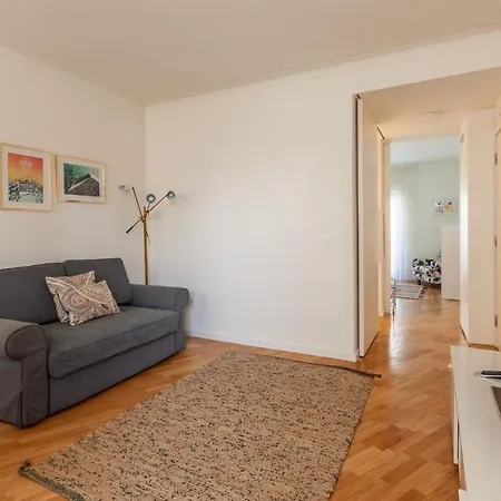 Bflat Townhouse Porto