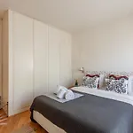 Bflat Townhouse Apartamento