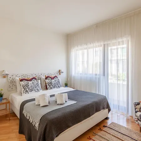 Bflat Townhouse 아파트