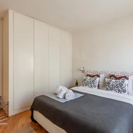 Bflat Townhouse 아파트